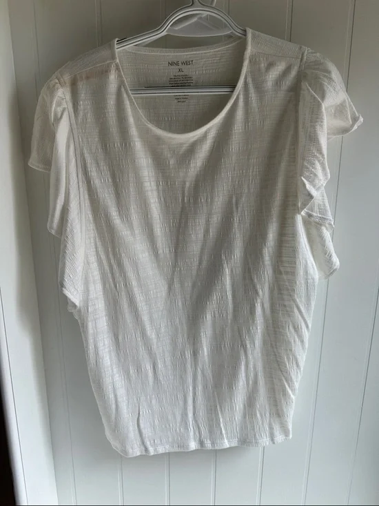 Nine West White Short-Sleeve Ruffle Detail Top - Picture 1 of 3
